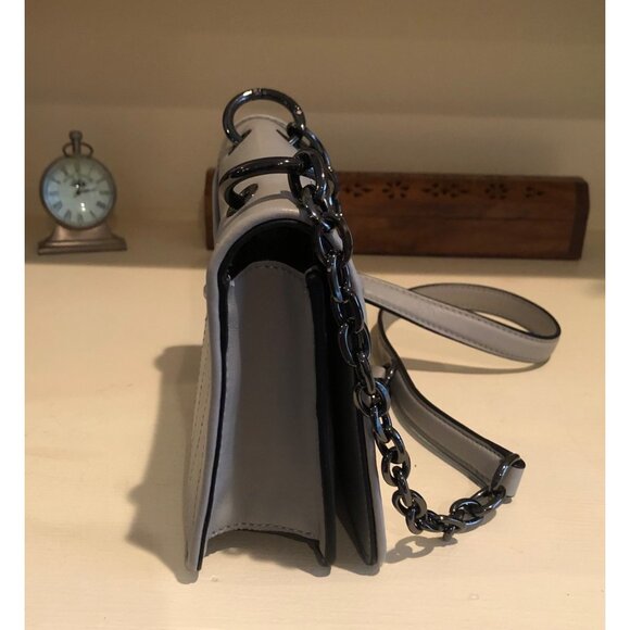 TORY BURCH Alexa Quilted Chain Shoulder Crossbody Bag Concrete Grey - Picture 6 of 12